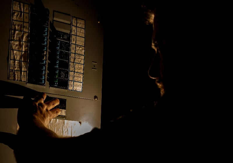 Keep Your Lights On: Why Your Texas Home Needs a Battery Backup